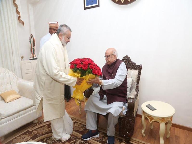 Brahmachari Girish Ji visited His Excellency The Governor of Madhya Pradesh