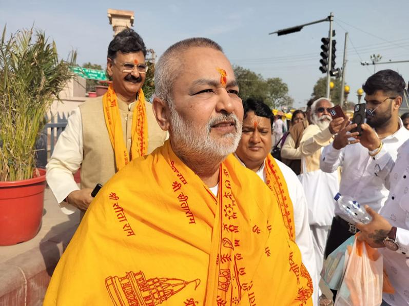 Brahmachari Girish Ji visited Ayodhya ji 