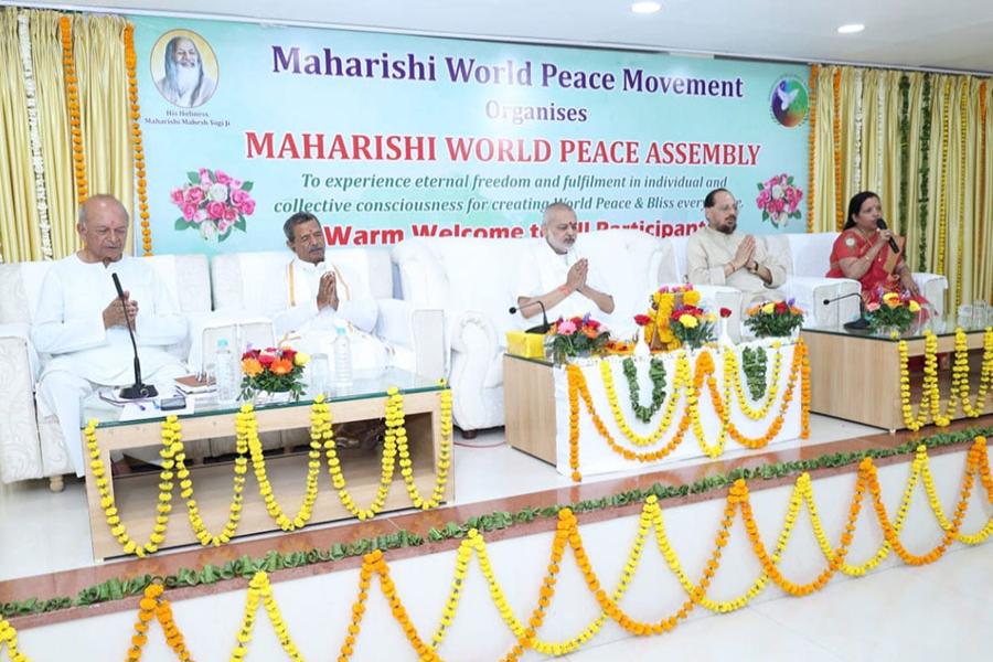 Maharishi World Peace Assembly has started today at Bhopal on the theme of creating world peace through different Vedic Technologies. Over 50 participants are attending. Brahmachari Girish Ji has inaugurate the assembly and said every individual is a valuable unit of the society and each one is responsible to create peace.
