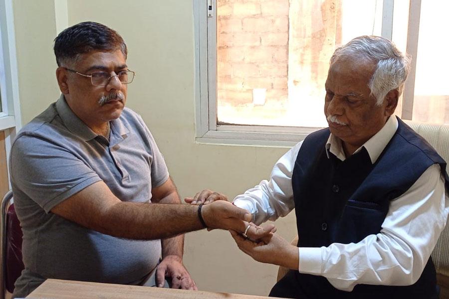 On the occasion of Word Health Day, a camp is organised at Bhopal by Multispeciality  Ayurveda Health Awareness Centre-MAHA under the auspices of Maharishi Vedic Health Centre.