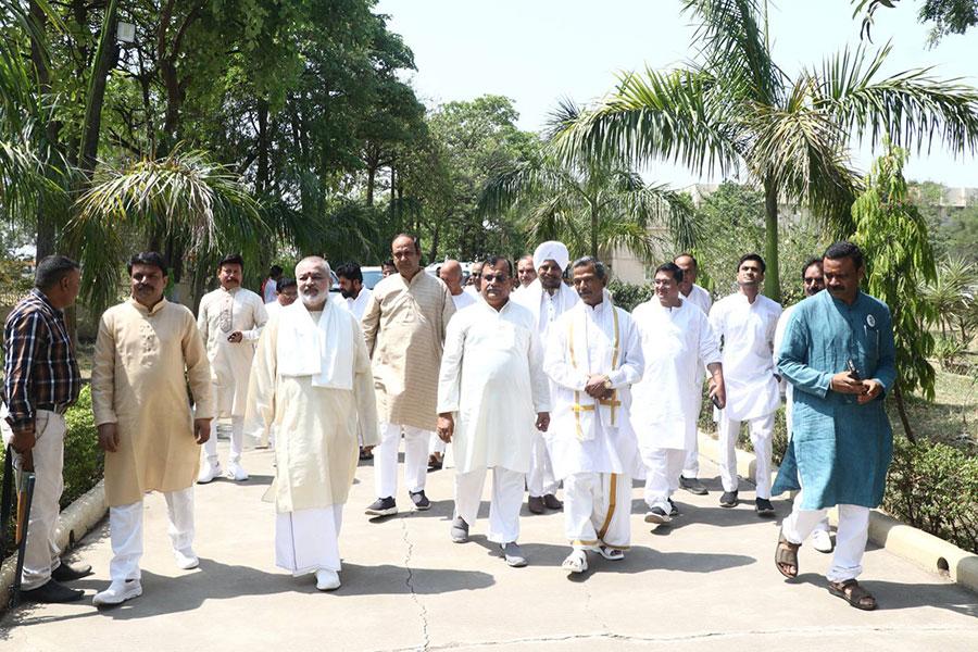 Addressing the audience present at the Foundation Day Celebration of Sahasrashirsha Purusha Mandal, a unit of Maharishi World Peace Movement and Akshaya Tritiya festival held at Maharishi Mangalam Bhavan in Bhopal.